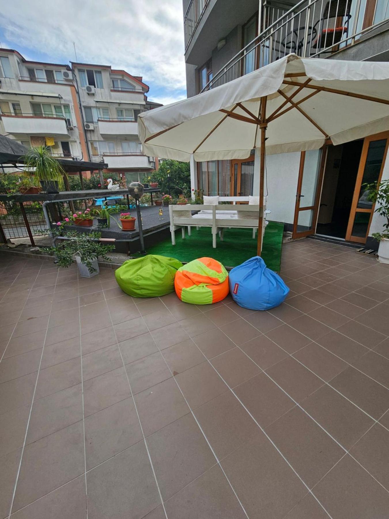 Guest House Petrovi Ravda Ngoại thất bức ảnh