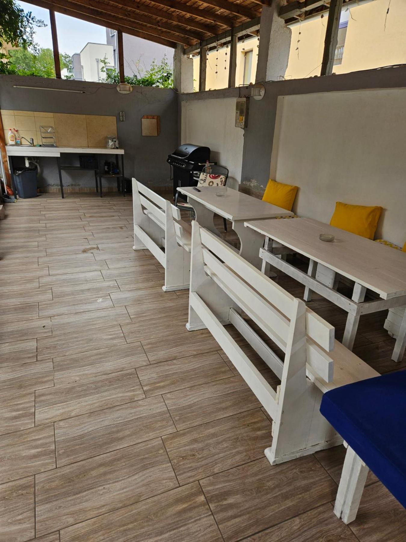 Guest House Petrovi Ravda Ngoại thất bức ảnh